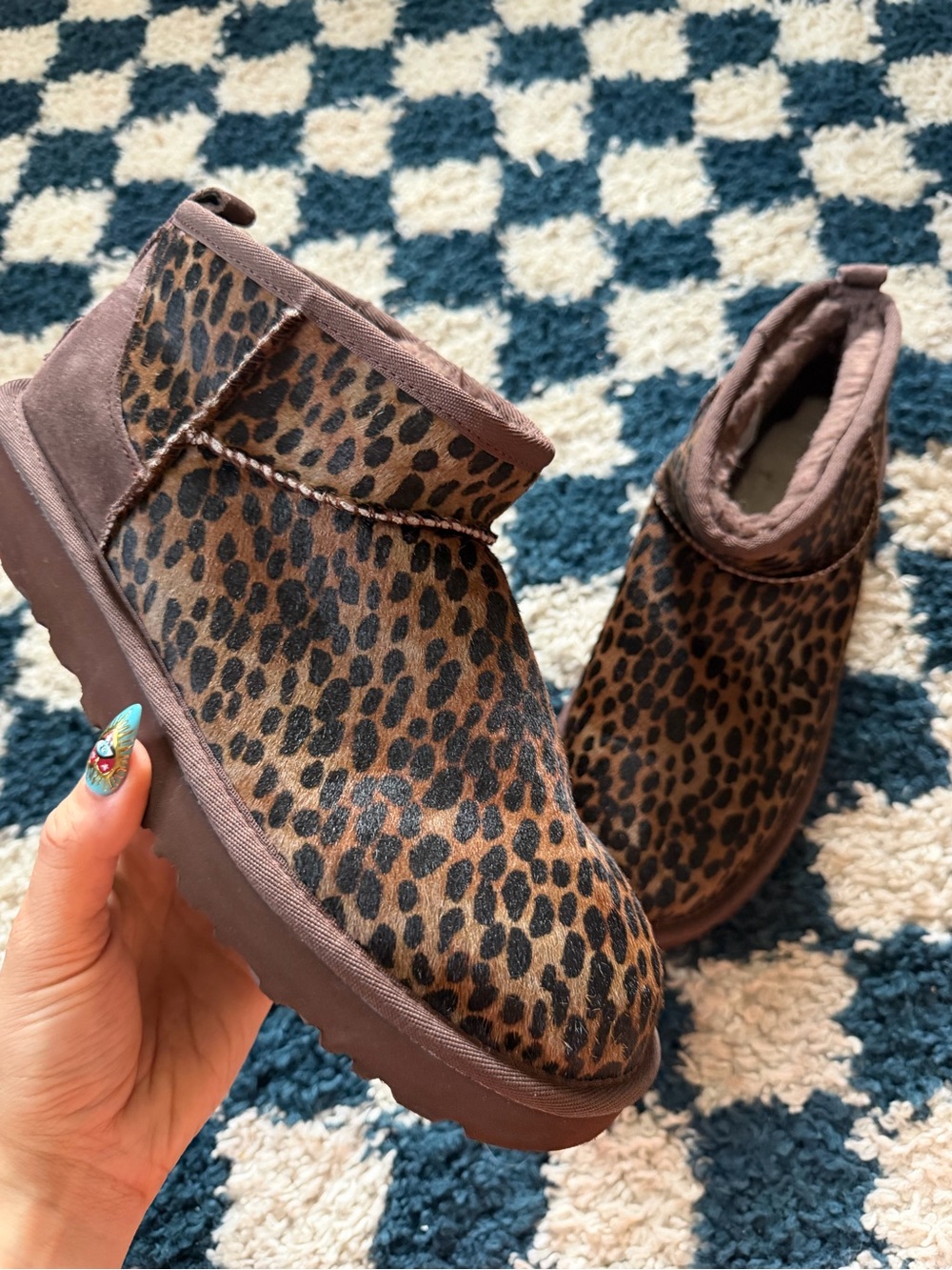 UGG Classic Ultra Mini Caspian Genuine Calf Hair Bootie. 10M. Cheetah print.